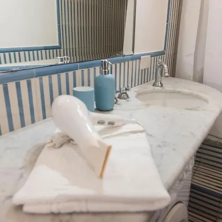 Trevi Domus Avignonesi Apartment Rome Exterior photo