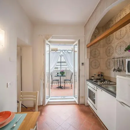 Trevi Domus Avignonesi Apartment Rome Exterior photo
